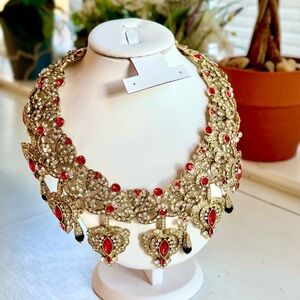 Heidi Daus Regal Rapture Beaded Crystal Necklace